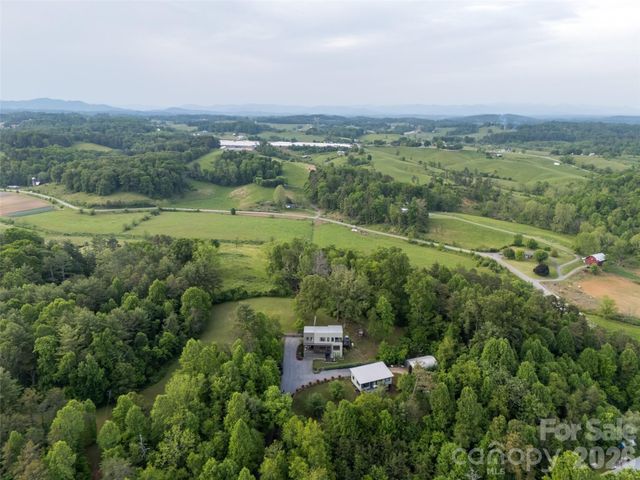 21, 13 Wild Pine Court, Leicester, NC 28748