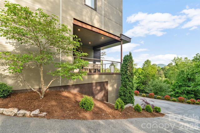 21, 13 Wild Pine Court, Leicester, NC 28748