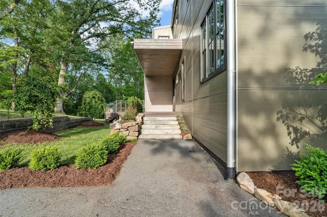 21, 13 Wild Pine Court, Leicester, NC 28748