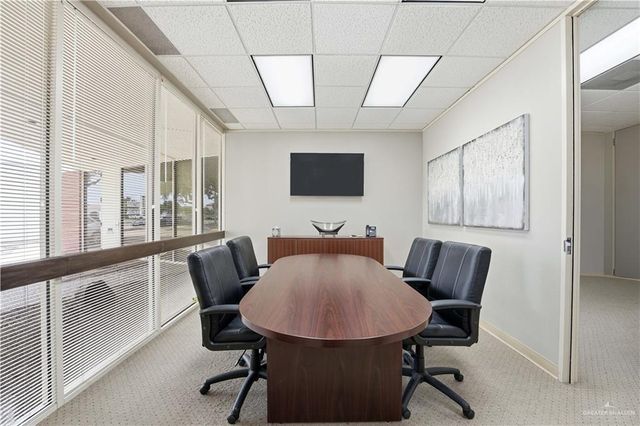 5801 N 10th Street 400, Mcallen, TX 78504