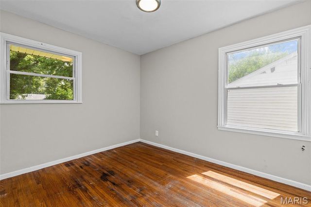 333 Lanark Road, St Louis, MO 63137
