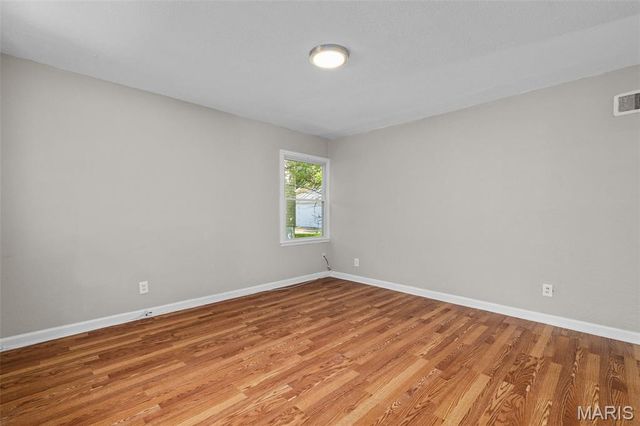 333 Lanark Road, St Louis, MO 63137