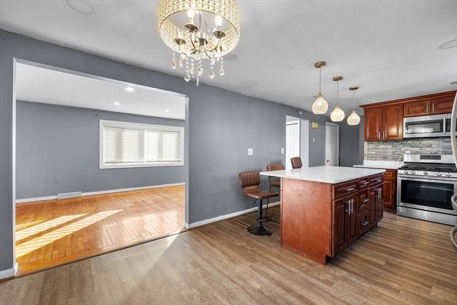 223 Warren St 223, Randolph, MA 02368