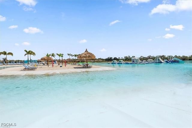 8824 Cascade Price CIR, North Fort Myers, FL 33917