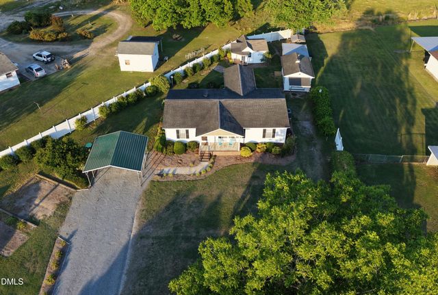 199 Iris Bryant Road, Erwin, NC 28339