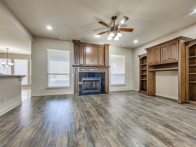 3117 Summit Crossing Parkway, Norman, OK 73071