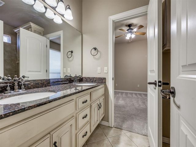 3117 Summit Crossing Parkway, Norman, OK 73071