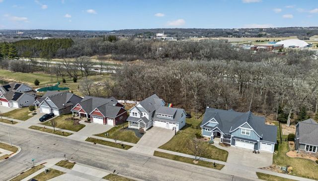 2801 Tee Time Road SE, Rochester, MN 55904