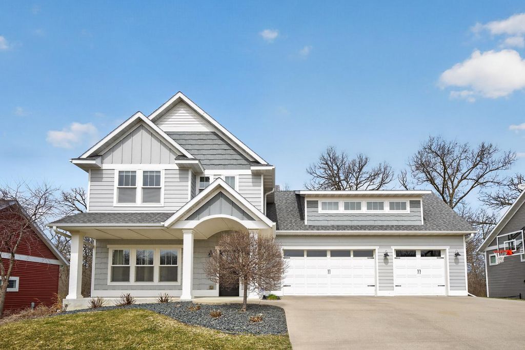2801 Tee Time Road SE, Rochester, MN 55904