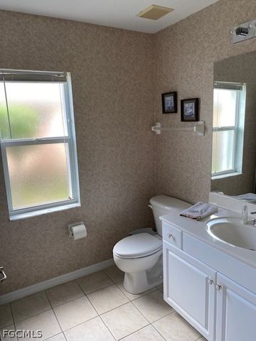 13317 Queen Palm RUN, North Fort Myers, FL 33903