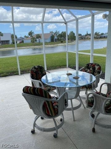 13317 Queen Palm RUN, North Fort Myers, FL 33903