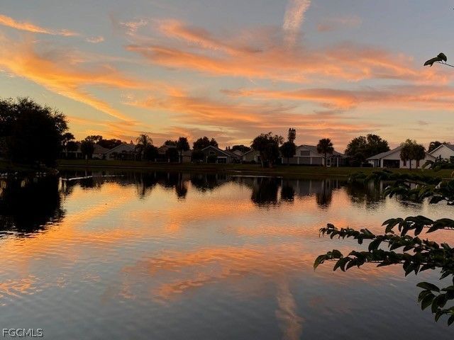 13317 Queen Palm RUN, North Fort Myers, FL 33903