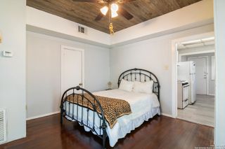 814 W magnolia, San Antonio, TX 78212