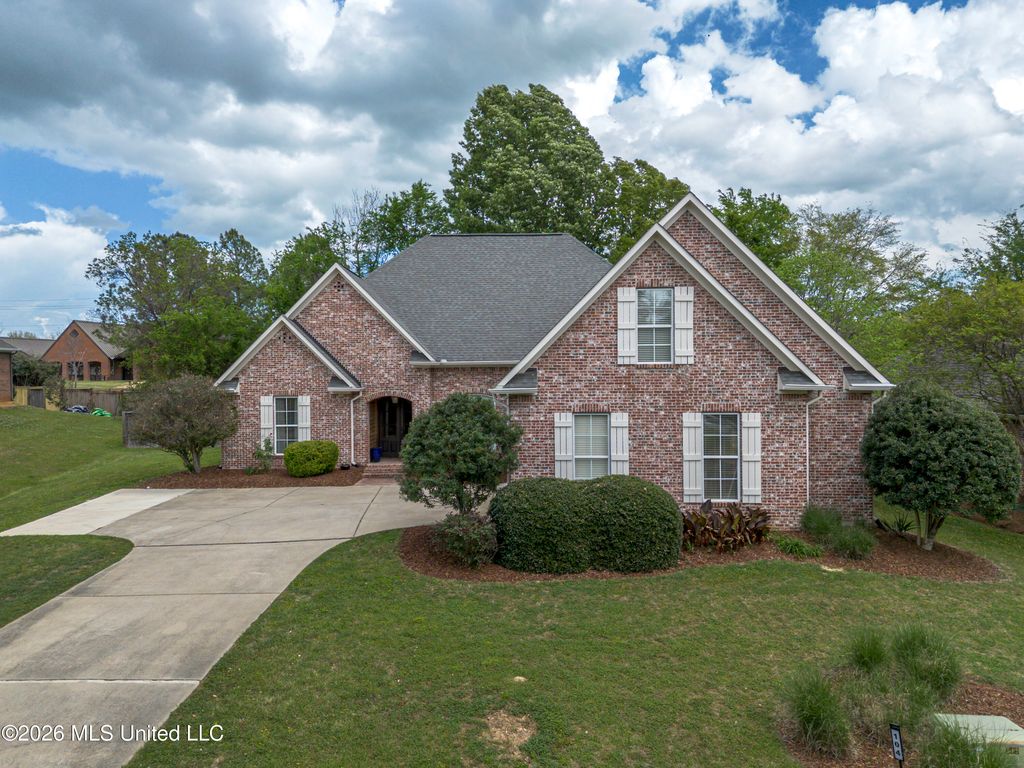 104 Brighton Lane, Ridgeland, MS 39157