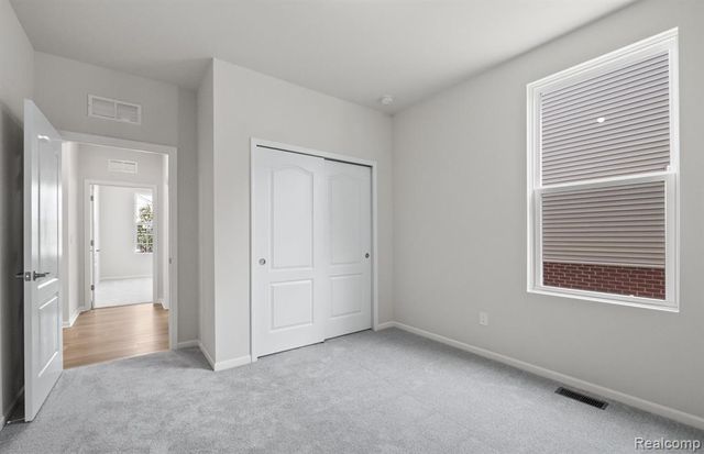 50327 Cromwell Street, Canton, MI 48188