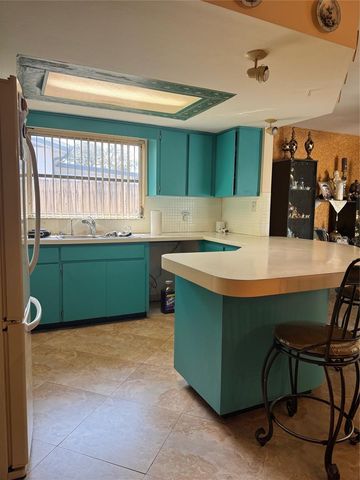 9201 BARRINGTON LANE, Port Richey, FL 34668