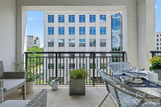 4625 Piedmont Row Drive 602, Charlotte, NC 28210