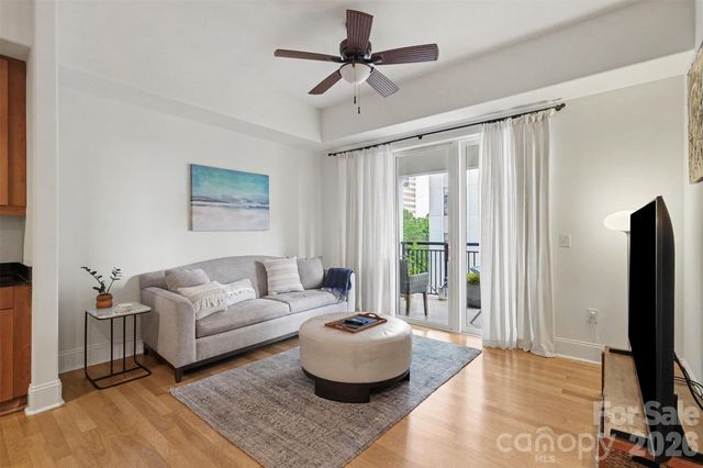 4625 Piedmont Row Drive 602, Charlotte, NC 28210