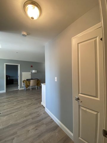 318 Rindge Ave 304, Cambridge, MA 02140