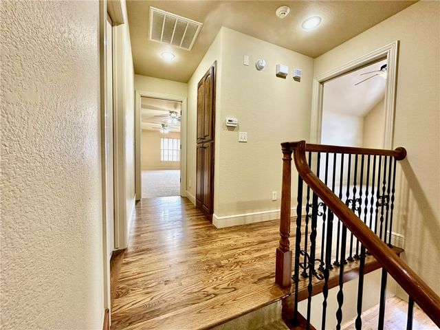 6507 W Valley View Road, Rogers, AR 72758