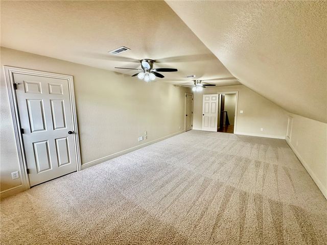 6507 W Valley View Road, Rogers, AR 72758