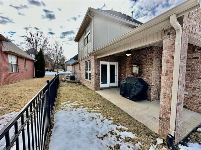6507 W Valley View Road, Rogers, AR 72758