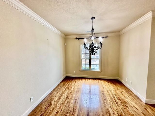 6507 W Valley View Road, Rogers, AR 72758