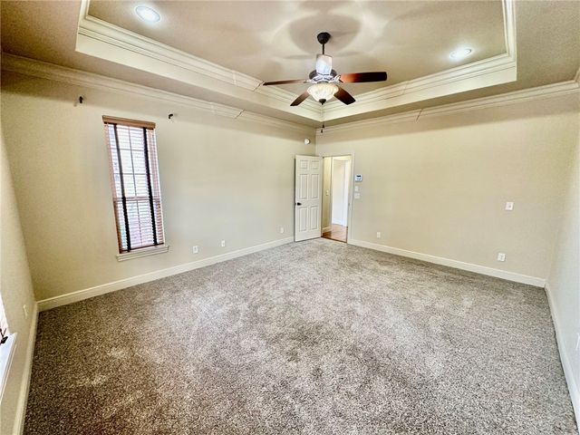 6507 W Valley View Road, Rogers, AR 72758
