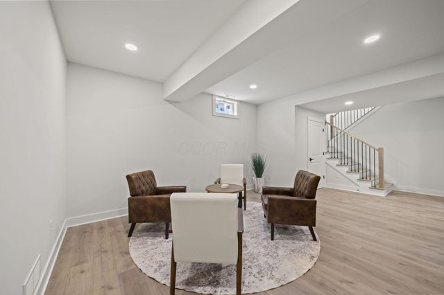 5737 Butternut Drive, Lewis Center, OH 43035
