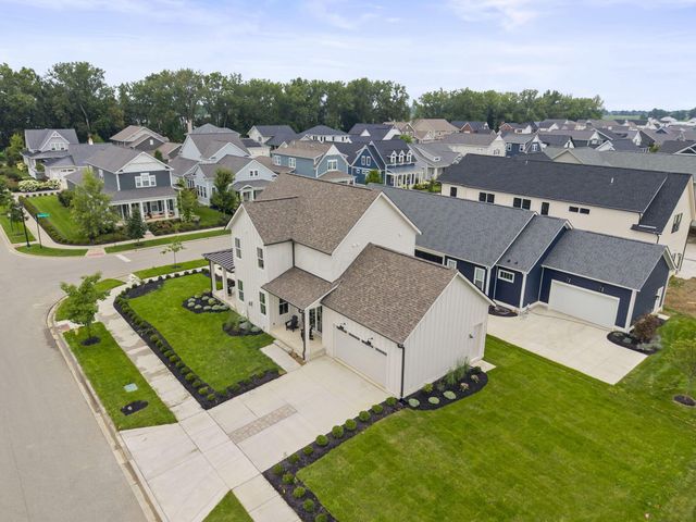 5737 Butternut Drive, Lewis Center, OH 43035