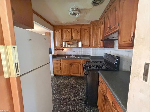 851 Widgeon RD, Norfolk, VA 23513