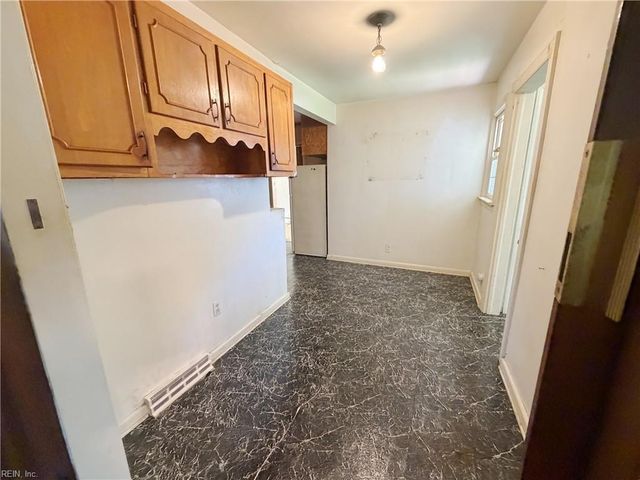 851 Widgeon RD, Norfolk, VA 23513