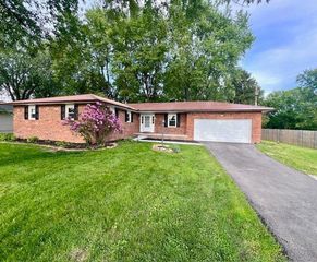4019 Mink Street SW, Pataskala, OH 43062