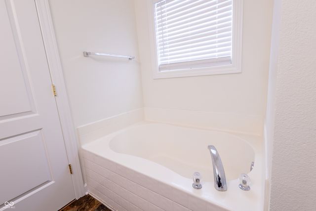 1750 Buckeye Court, Greenwood, IN 46143