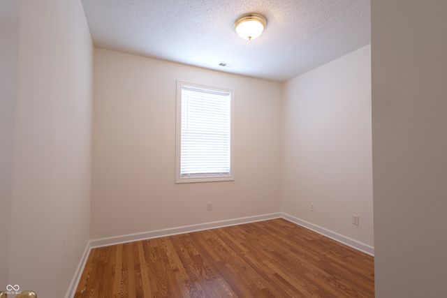 1750 Buckeye Court, Greenwood, IN 46143