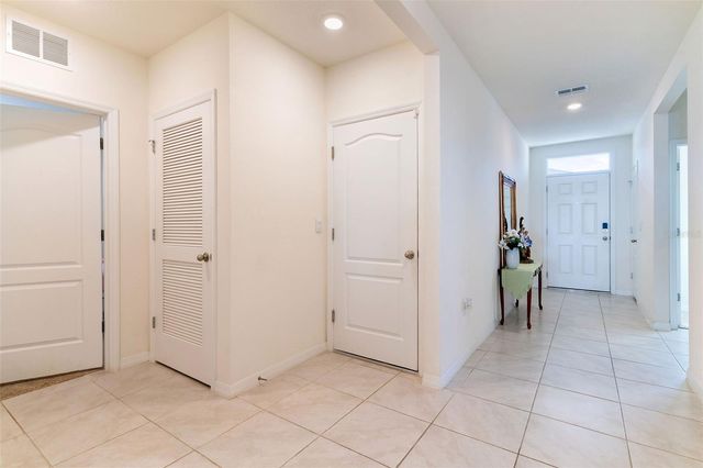 9537 BLACK WALNUT DRIVE, Clermont, FL 34715