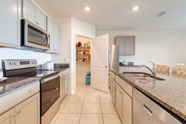 9537 BLACK WALNUT DRIVE, Clermont, FL 34715