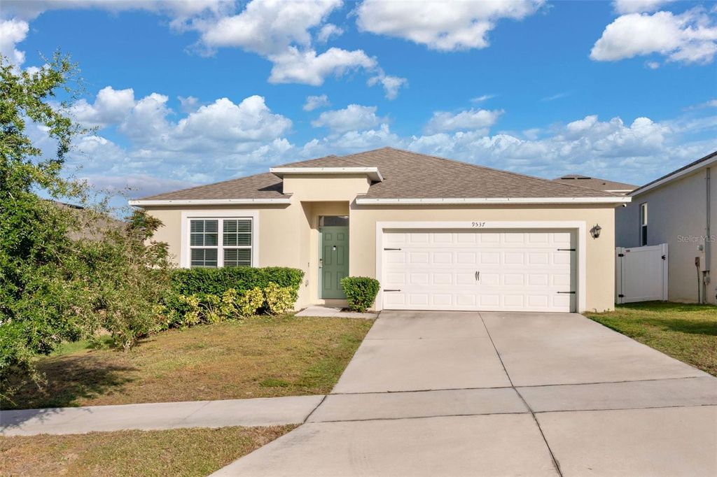 9537 BLACK WALNUT DRIVE, Clermont, FL 34715