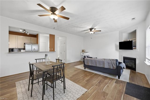 2024 Bizzone CIR, Virginia Beach, VA 23464