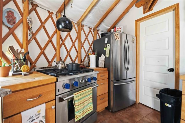15936 Skyline Drive, Garfield, AR 72732