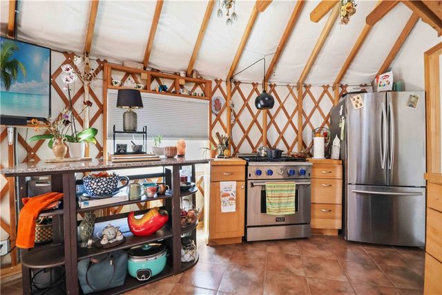 15936 Skyline Drive, Garfield, AR 72732