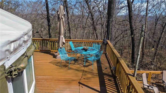 15936 Skyline Drive, Garfield, AR 72732