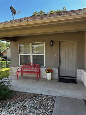 101 Red Poppy TRL, Georgetown, TX 78633