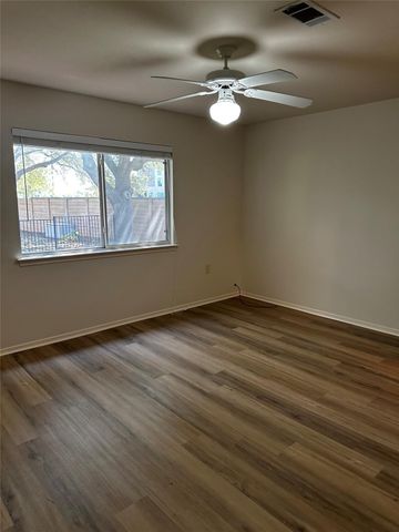 101 Red Poppy TRL, Georgetown, TX 78633