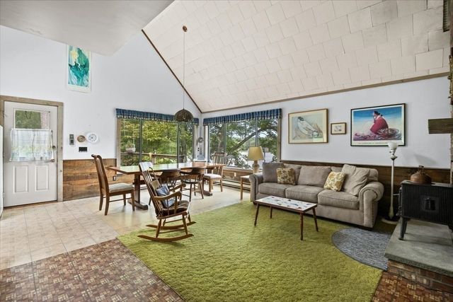 7 Cranberry Road, Plymouth, MA 02560
