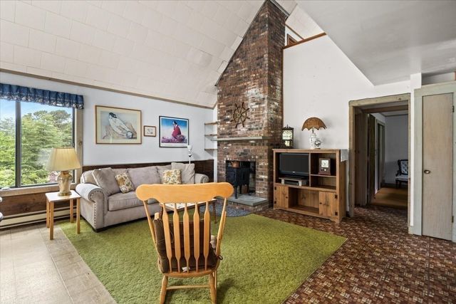 7 Cranberry Road, Plymouth, MA 02560