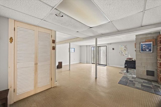 7 Cranberry Road, Plymouth, MA 02560
