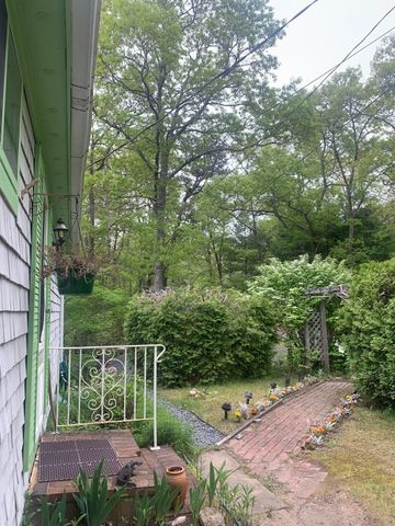 7 Cranberry Road, Plymouth, MA 02560