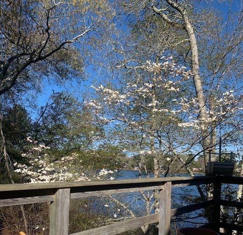 7 Cranberry Road, Plymouth, MA 02560