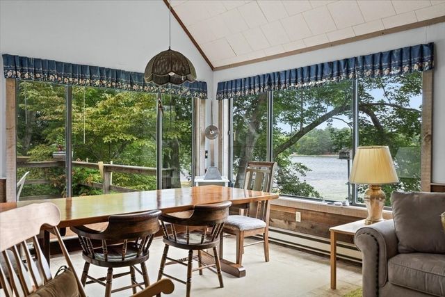 7 Cranberry Road, Plymouth, MA 02560